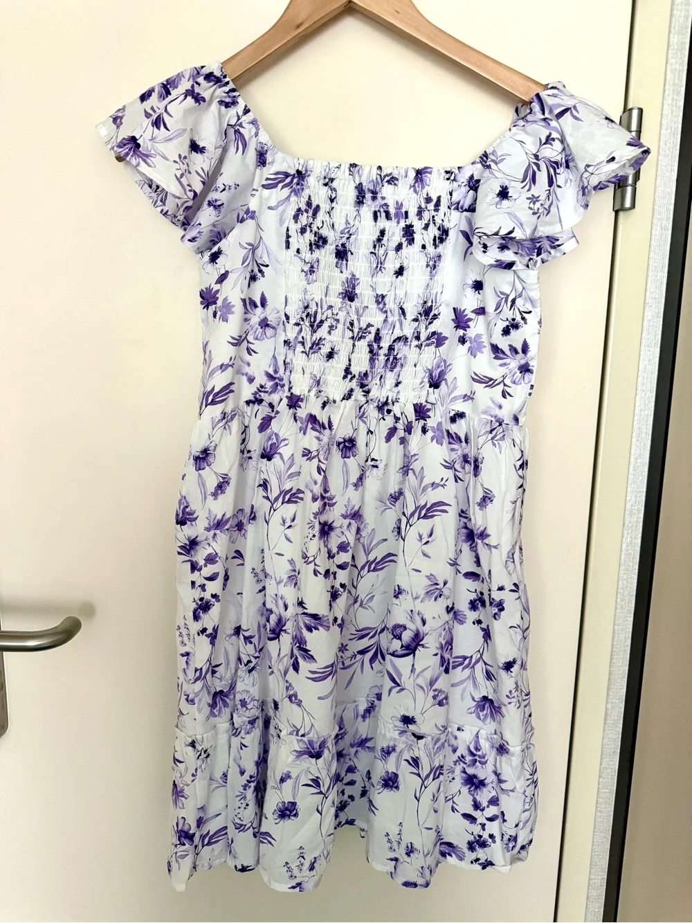 NWOT Gap girls White & Purple Floral Off-Shoulder Sundress, XL.